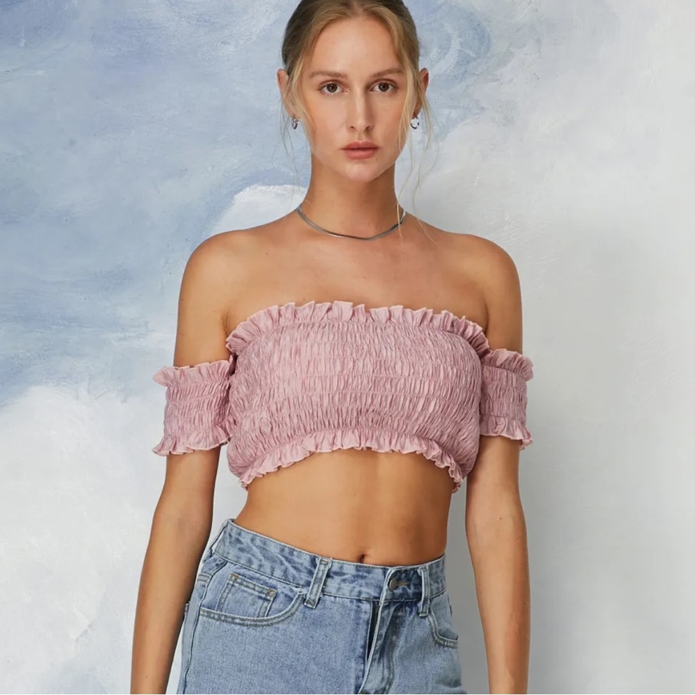 SHIRRED OFF SHOULDER CROP TOP